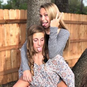 Meet your Posher, Brooke